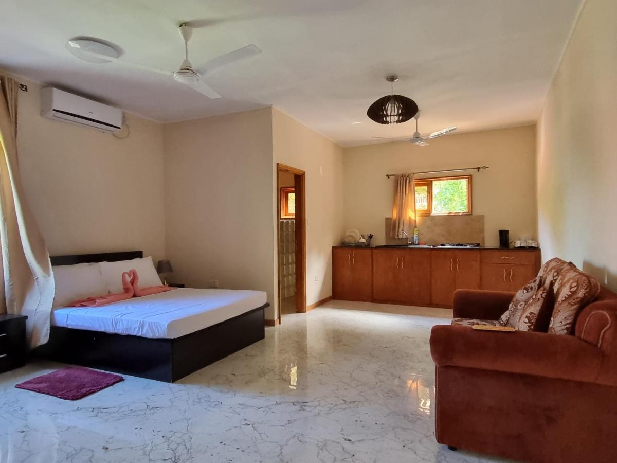 Gala Beach Self-Catering Glacis  Εξωτερικό φωτογραφία