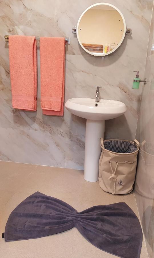 Gala Beach Self-Catering Glacis  Εξωτερικό φωτογραφία